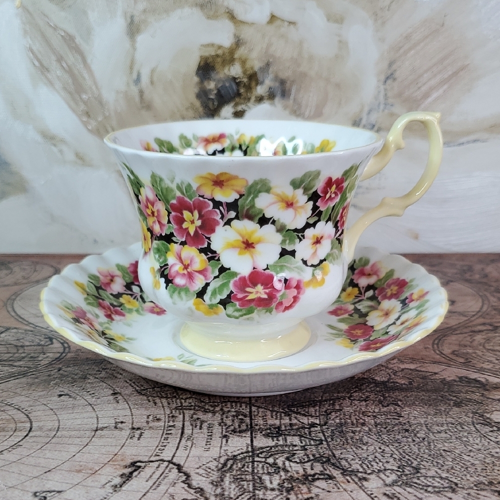 Royal Albert Primula Tea Cup & Saucer: Fine Bone China, England